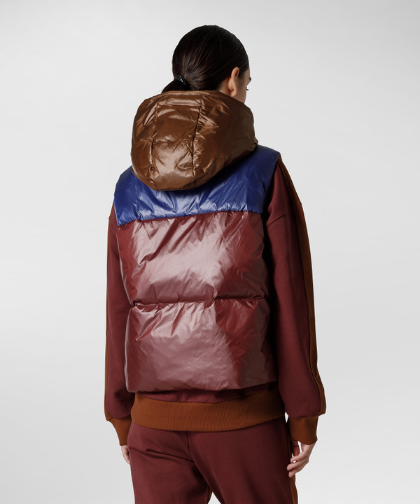 Lightweight, colourful sleeveless jacket - Peuterey