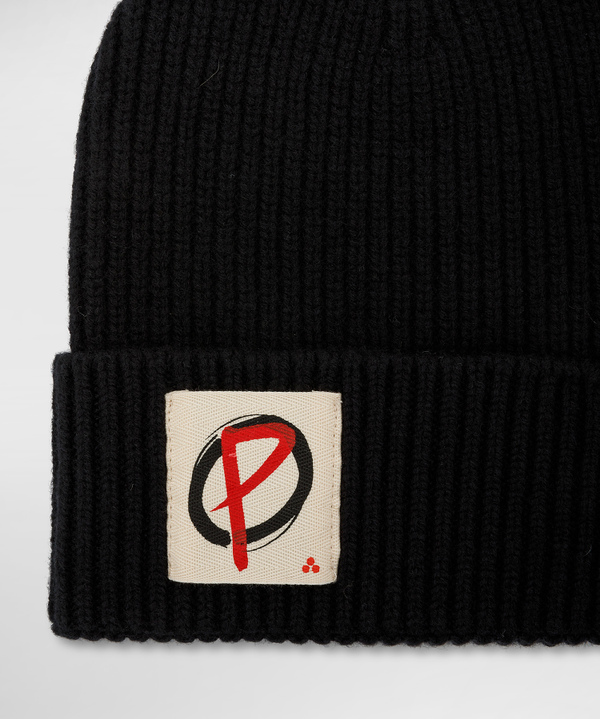 Cashmere blend knitted hat with Peuterey Plurals logo - Peuterey