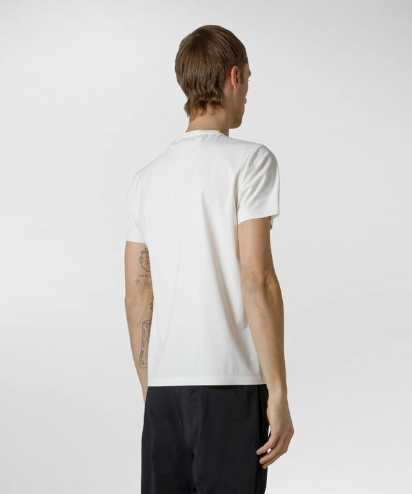 T-shirt in nylon super leggero, stretch e tecnico - Peuterey