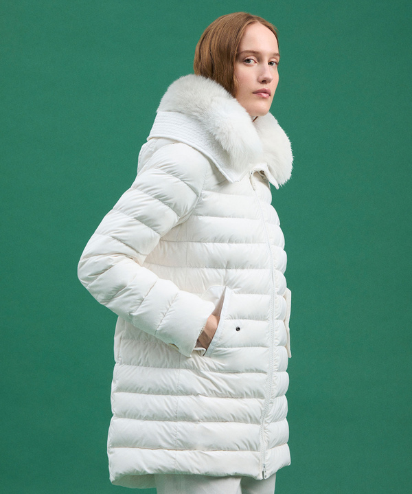 Long down jacket with matching colour fur - Peuterey