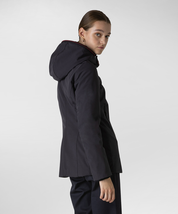 Minimalistische und raffinierte glatte Jacke - Peuterey