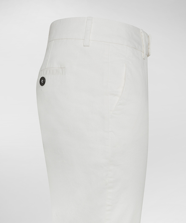 Pantaloni chino in gabardina di cotone stretch - Peuterey