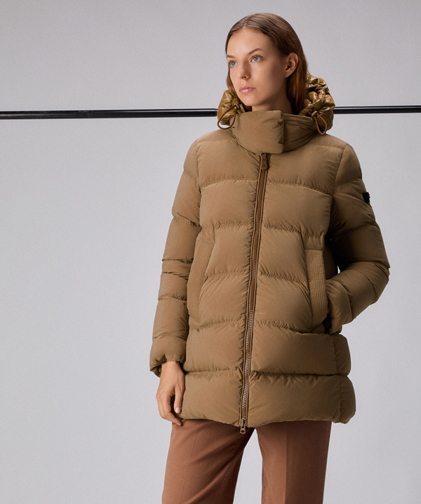 Down jacket with contrasting hood - Peuterey