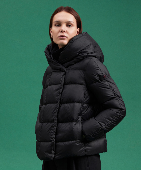 Ultra-Lightweight Urban Chic Puffer Jacket - Peuterey
