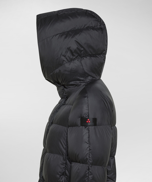 Ultra-Lightweight Urban Chic Puffer Jacket - Peuterey