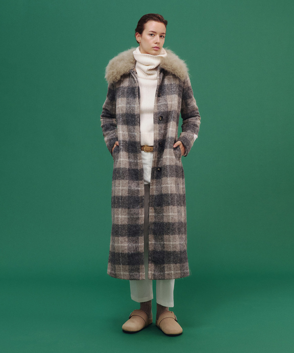 Long, Waisted Checked Coat With Fur - Peuterey