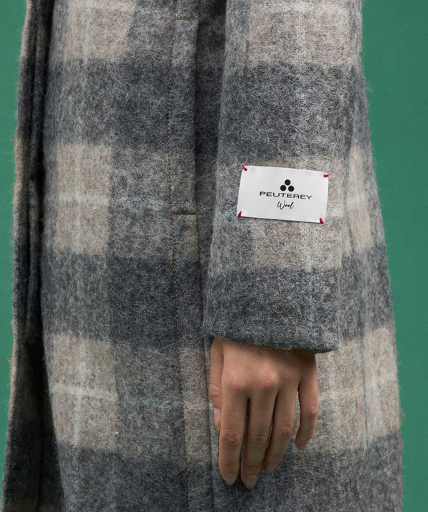 Long, Waisted Checked Coat With Fur - Peuterey