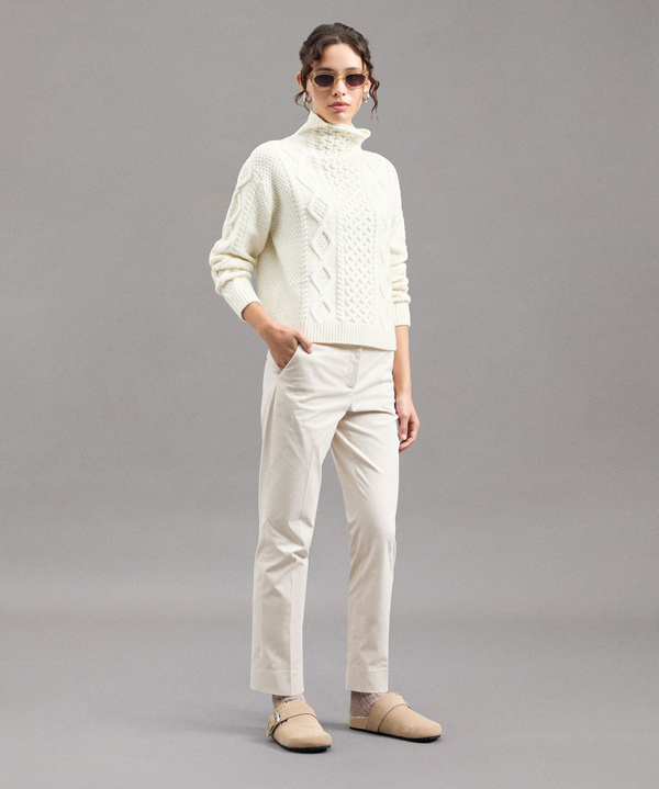 Maglione a collo alto con motivo aran da donna beige Peuterey