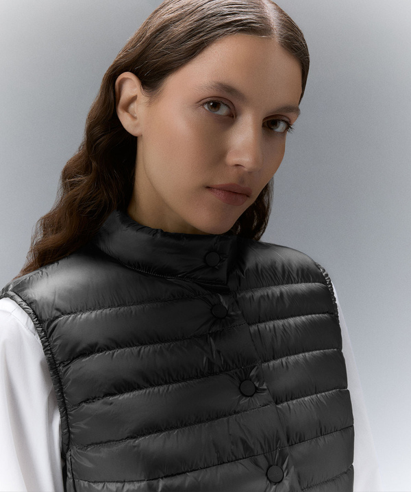 Packable goose down vest with matching buttons - Peuterey