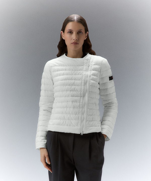 Taillierte Jacke mit schrägem Reißverschluss - Peuterey
