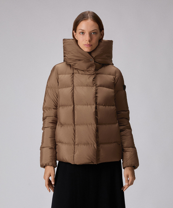 Urban chic puffer jacket - Peuterey