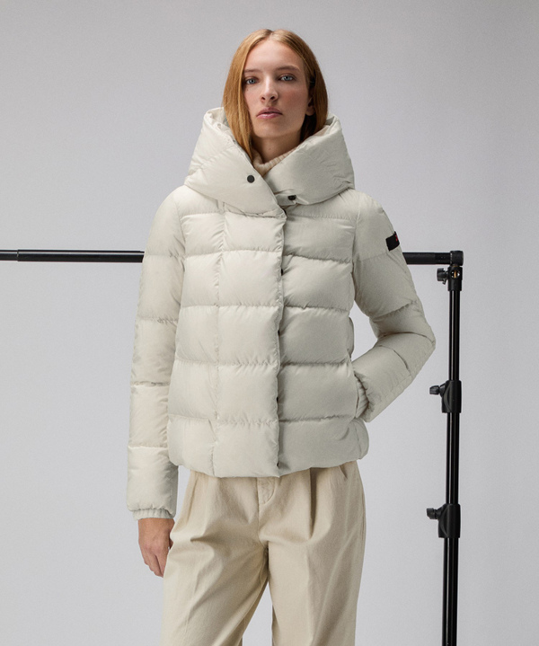 Urban chic puffer jacket - Peuterey