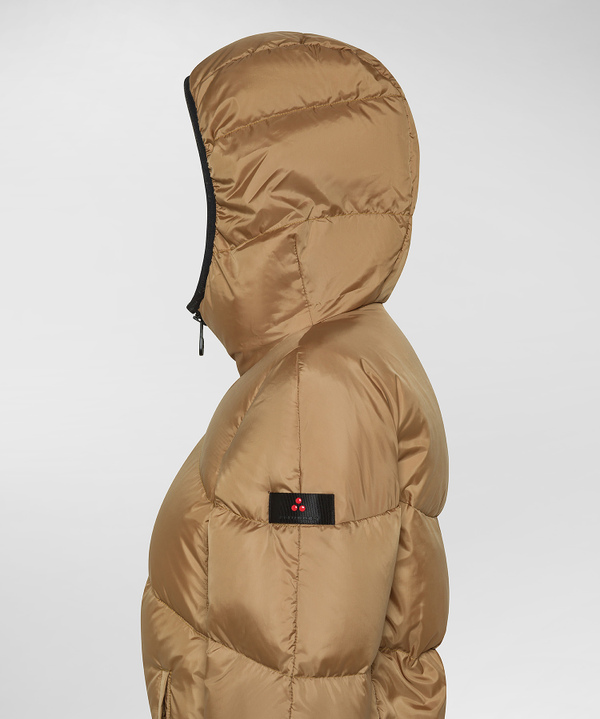 Pufferjacke mit kontrastierenden Details - Peuterey