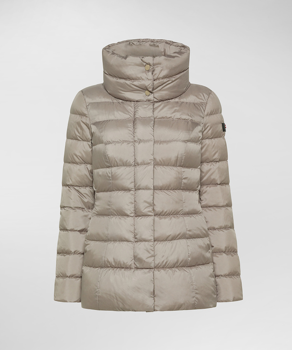 Kurze Daunenjacke mit hohem Kragen - Peuterey