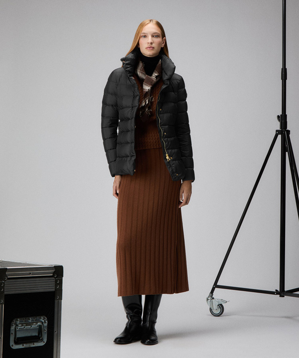 Kurze Daunenjacke mit hohem Kragen - Peuterey