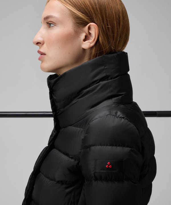Long, slim-fit down jacket with high collar - Peuterey