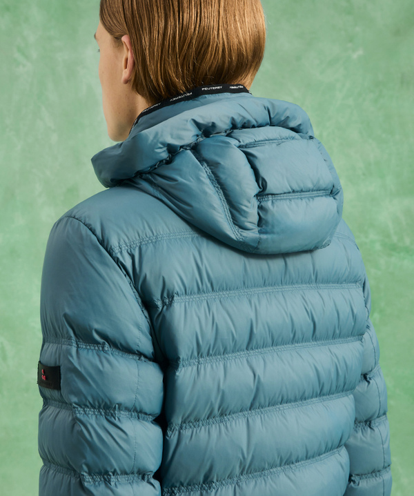 Ultra-lightweight and semi-shiny down jacket - Peuterey