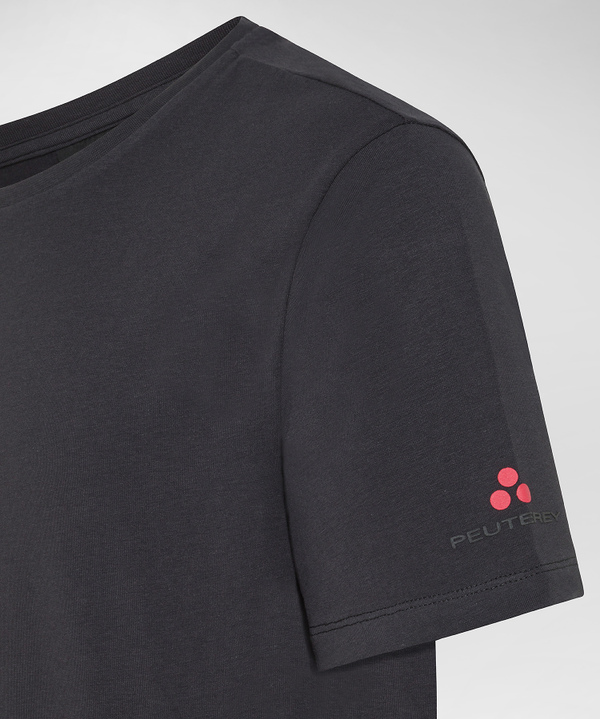 T-shirt with small logo on the sleeve - Peuterey