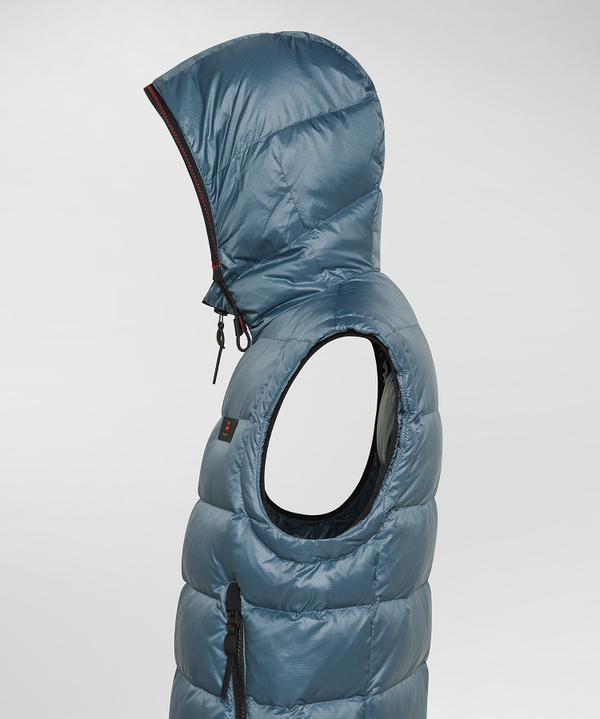 Gilet In Nylon Ripstop Resistente Allo Strappo - Peuterey