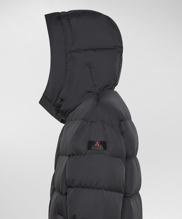 SUPERLEICHTE DAUNENJACKE MIT KAPUZE - Peuterey