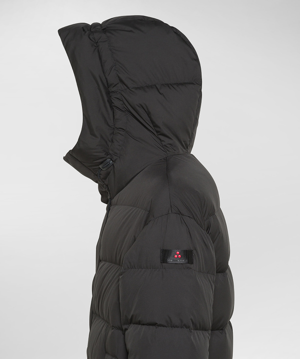 SUPERLEICHTE DAUNENJACKE MIT KAPUZE - Peuterey