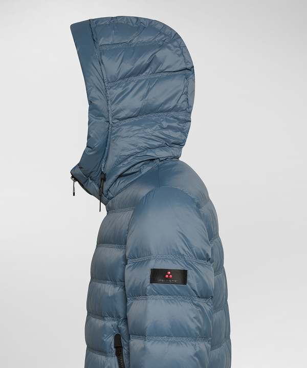 SUPERLEICHTE KURZE DAUNENJACKE AUS NYLON - Peuterey