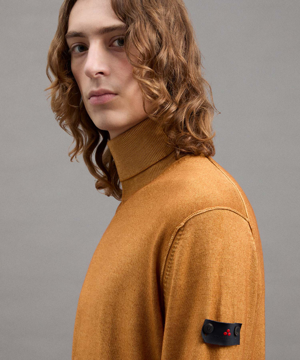 Pure Wool Turtleneck Sweater - Peuterey