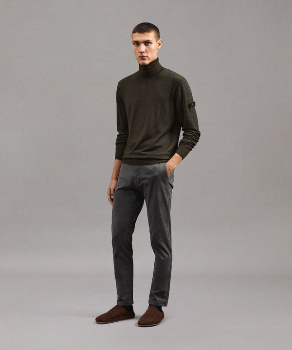 Pure Wool Turtleneck Sweater - Peuterey
