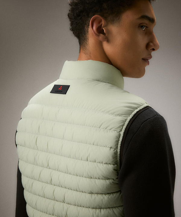 Gilet superleggero e semilucido - Peuterey