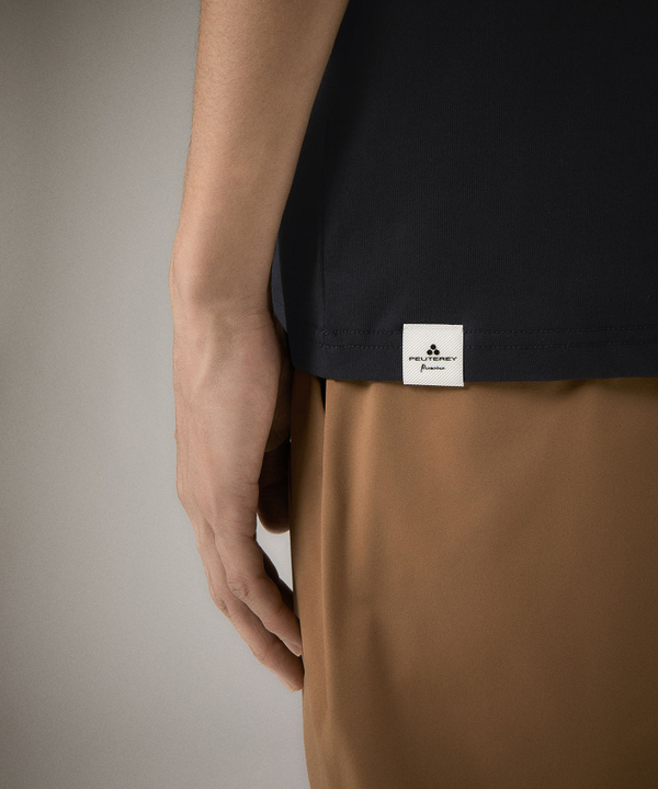 T-shirt minimal e versatile - Peuterey