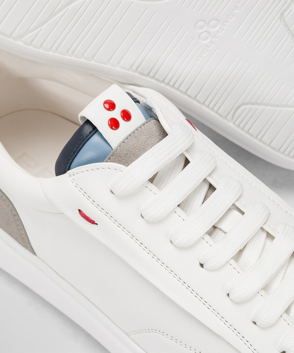 Sneakers with contrasting details - Peuterey