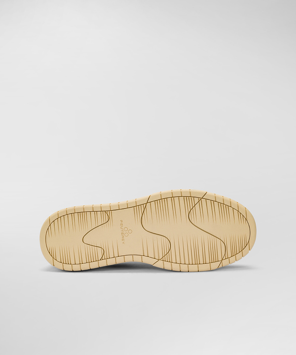 Sneakers mit farbigen Details - Peuterey