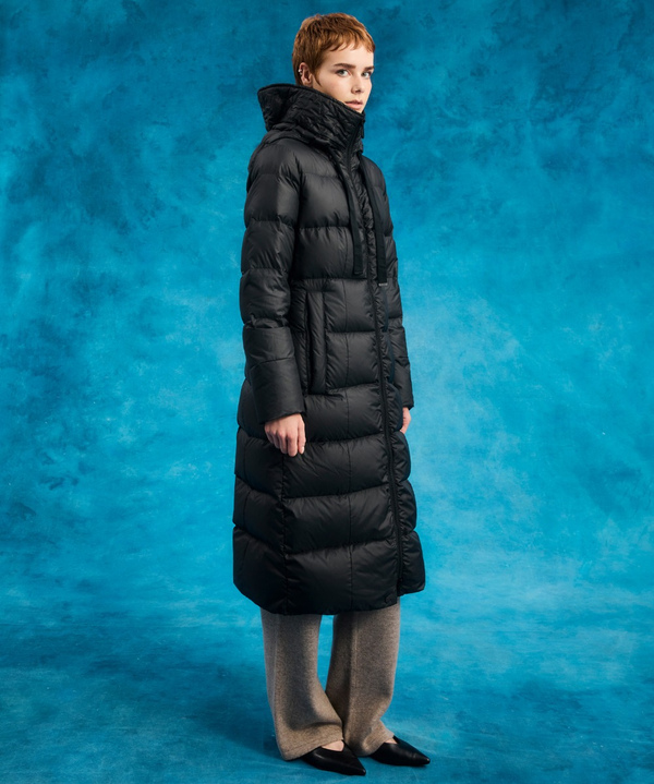 Long padded down jacket with recycled down - Peuterey