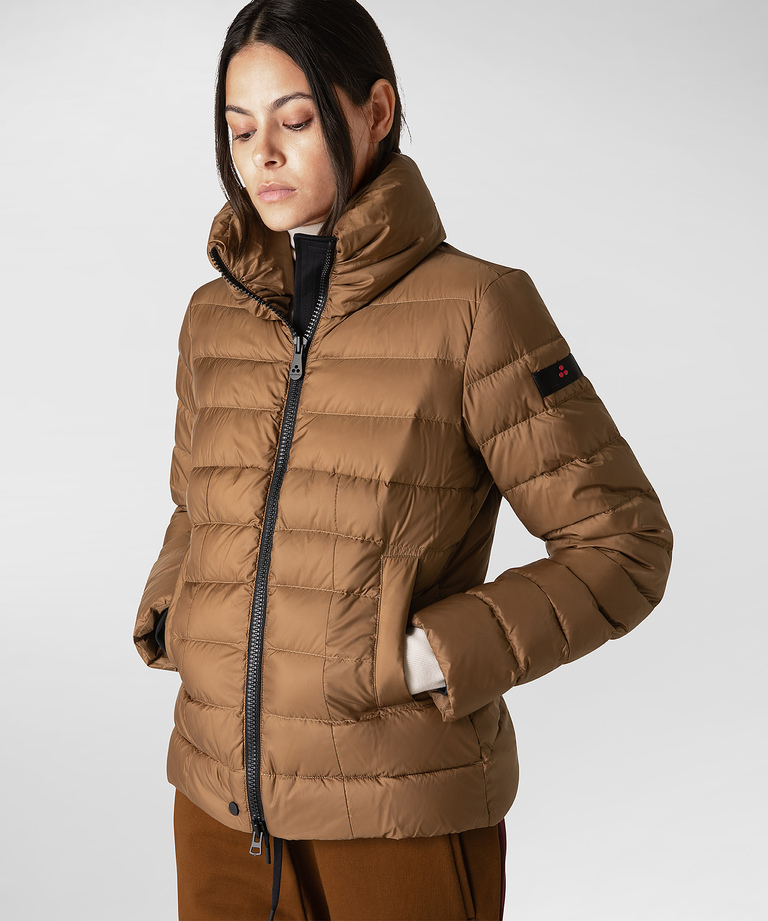 100% recycled polyester down jacket - Preview Women  Autumn-Winter 2022 | Peuterey
