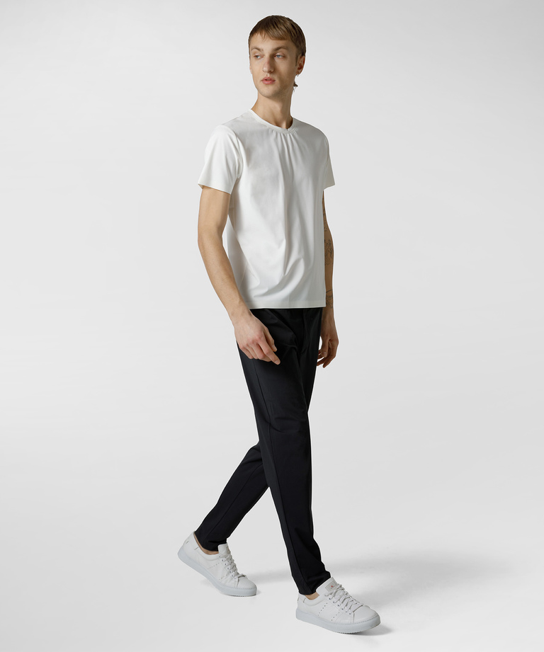 T-Shirt aus superleichtem, dehnbarem und technischem Nylon - Soft Attitude Herren | Peuterey