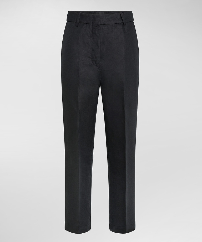 Comfortable contemporary trousers | Peuterey