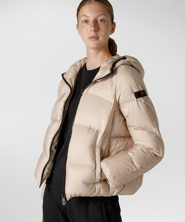 Post-consumer recycled fabric down jacket - Women's water repellent jackets | Peuterey