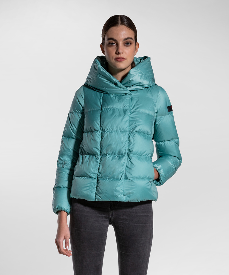 Super light down jacket in recycled fabric - Short down jacket for women | Peuterey