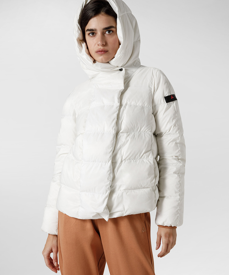 Super light down jacket in recycled fabric - Short down jacket for women | Peuterey