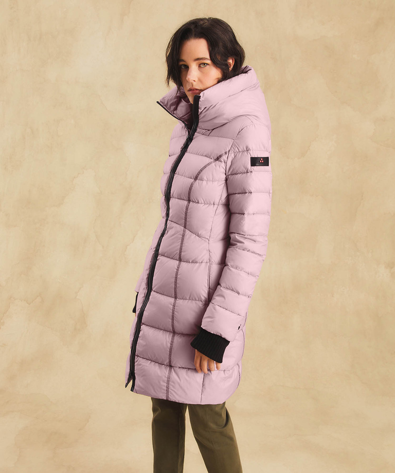 100% post-consumer recycled polyester slim fit down jacket - Fall-Winter 2023 Womenswear Collection | Peuterey