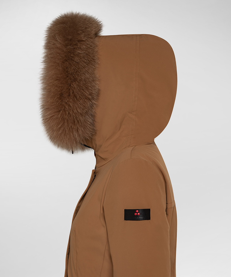 Slim fit jacket with matching colour fur