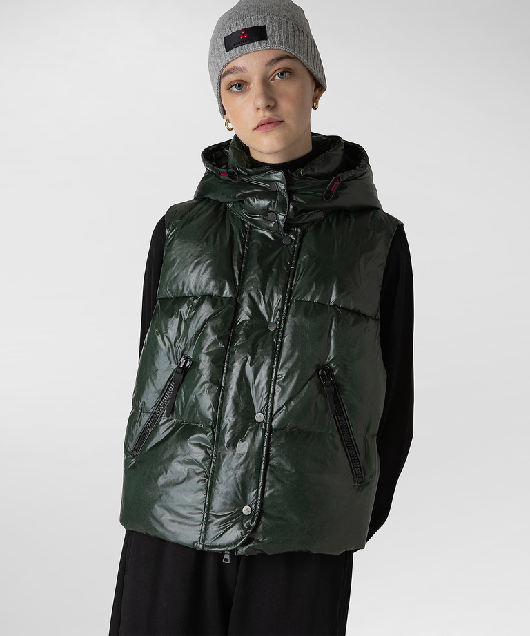 Lightweight, water repellent sleeveless jacket - Down Jackets | Peuterey