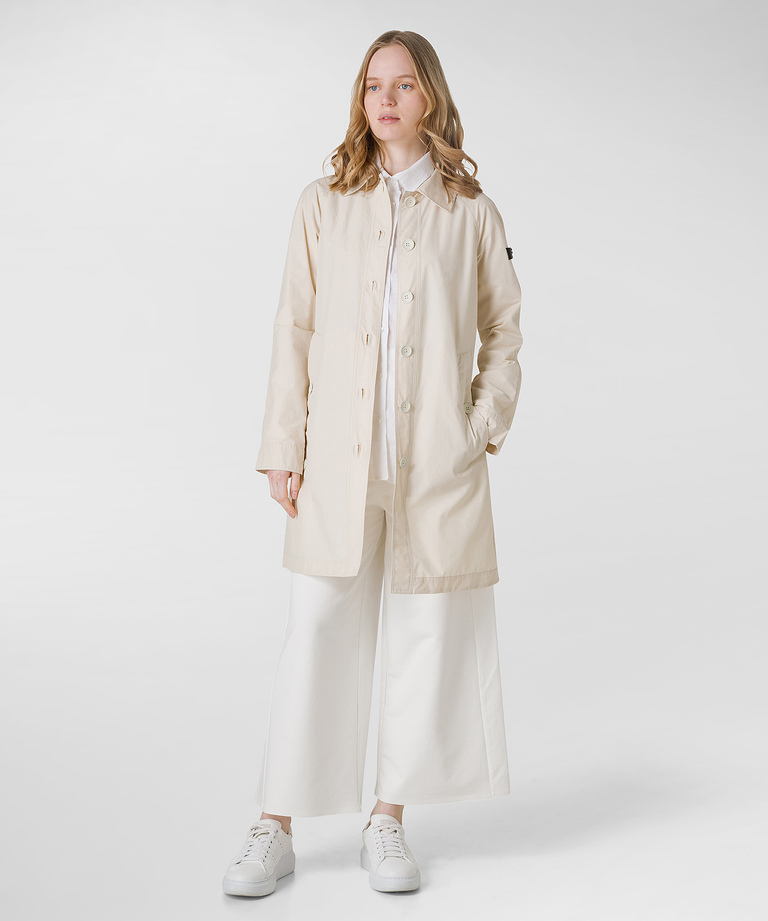 Trenchcoat aus glänzender Baumwolle und Nylon - Zeitlose Kleidung für Damen - Ikonische Jacken | Peuterey