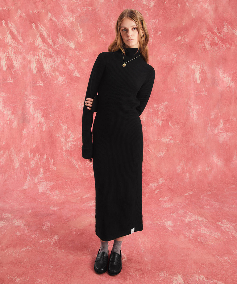 Long and slim wool/cashmere dress - Women's Clothing | Peuterey
