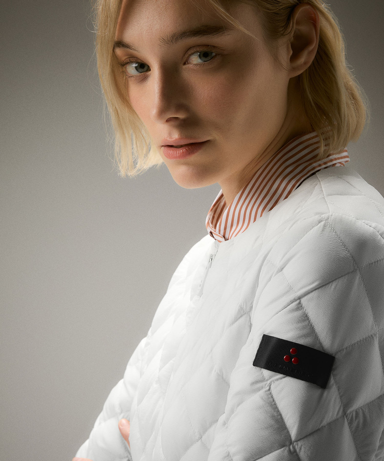 Slim fit goose down jacket with diamond quilting