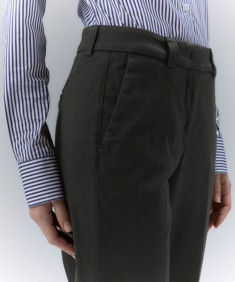 Stretch cotton gabardine trousers