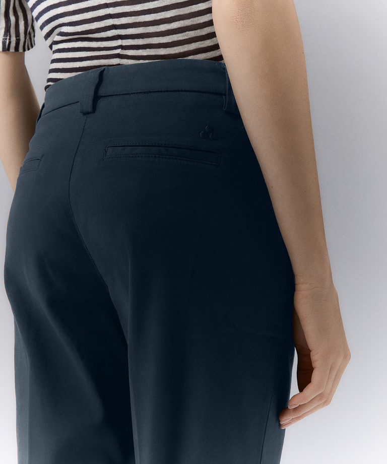 Stretch cotton chino trousers