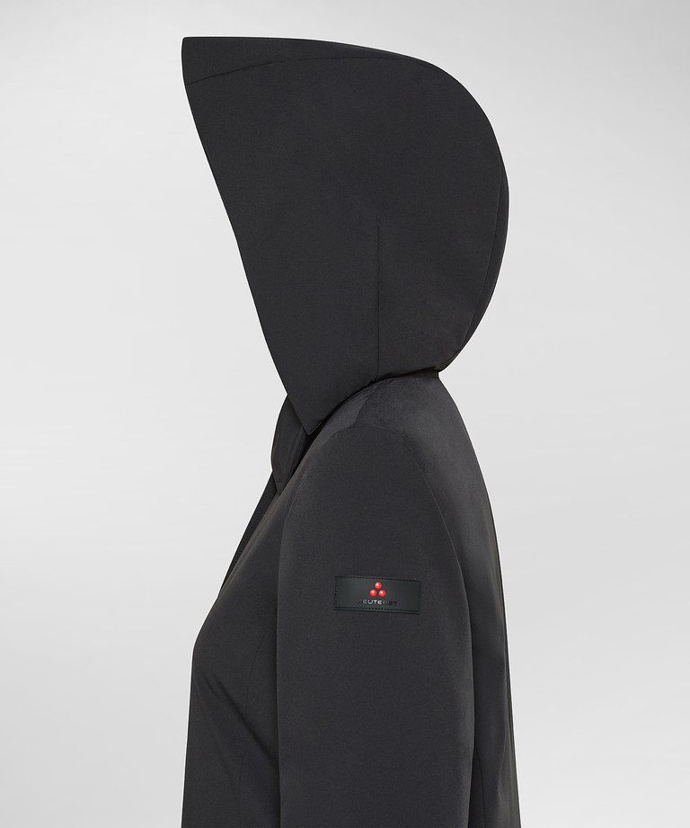 Performance jacket with collar