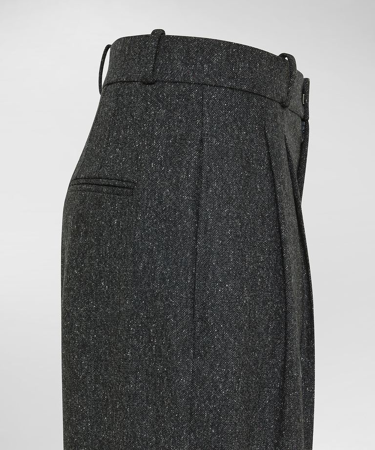 Wool twill herringbone weave trousers