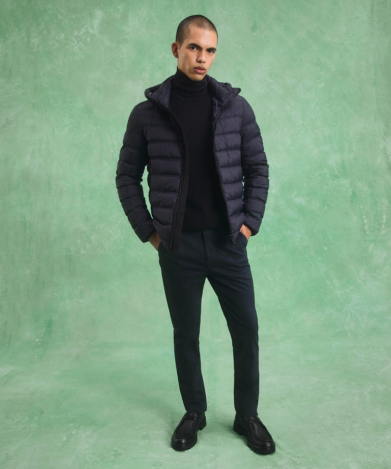 Ultra-lightweight and semi-shiny down jacket - Men's Lightweight Jackets | Peuterey
